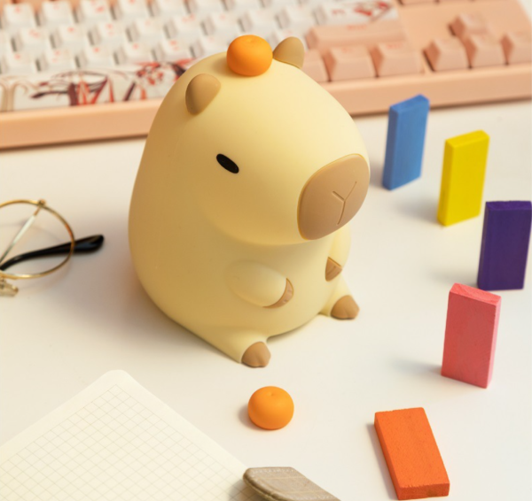 Cute Capybara Night Lights, Attivolife Animal Soft Silicone Touch LED Lamp with Dimmable & Timer, Portable Rechargeable Nursery Bedside Bedroom Table Decor - 图片 6