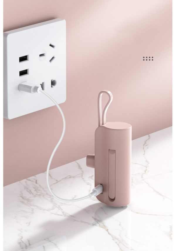 Trendy Ultra-Compact Mini Portable 5000 mAh Power Bank with Built-in Type-C and Lightning Cable, Fast Charging, and Multi-Device Compatibility - 图片 9