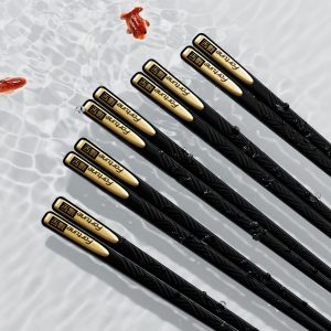 新款豪华厨房用具套装 - 10 双高品质家用筷子 - 高品质合金制成