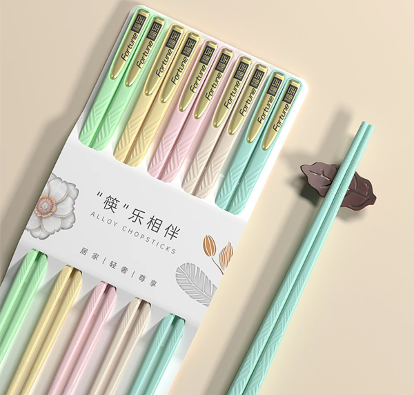 New Luxury Kitchen Utensil Set - 10 Pairs of High-Quality Household Chopsticks - Made with High Quality Alloy - 图片 6