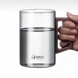 带胡桃木手柄和木盖的 Office Tea Infuser 玻璃杯