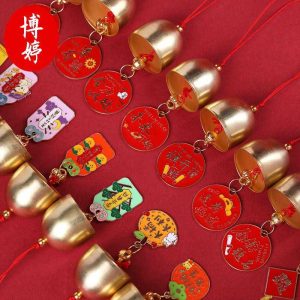 Alloy wind chime blessings students graduation season gifts creative metal bell hanging class friends send gifts