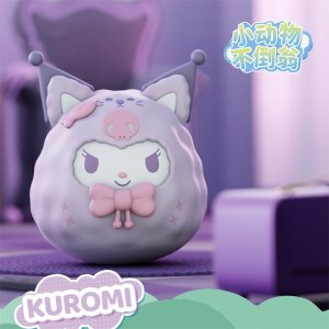 三丽鸥卡通人物可爱动物小精灵公仔--Pochacco 和 Cinnamoroll Roly-Poly 玩具--柔软耐用的收藏级桌面装饰品--四种公仔可供选择