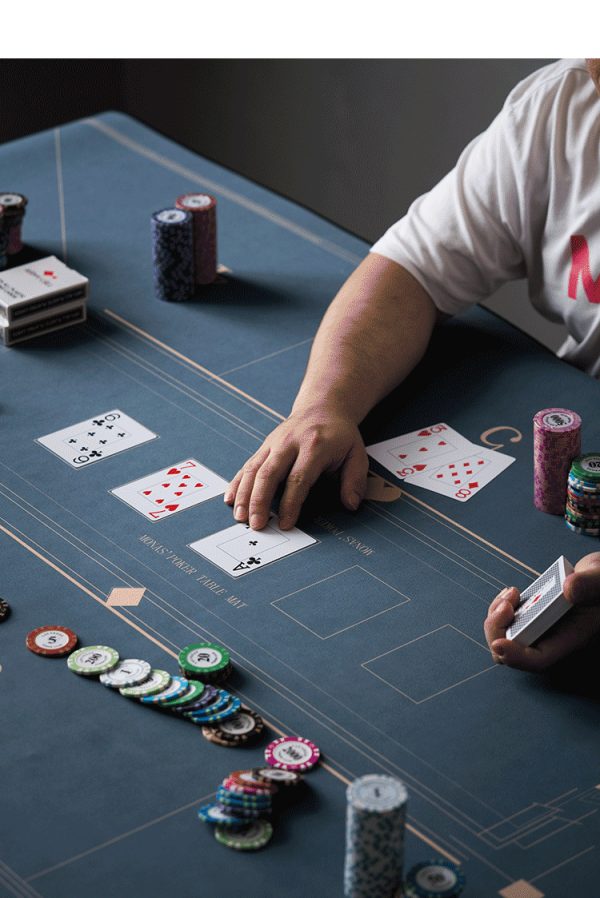 Premium Quality Wool Table Mat for Poker Games with Non-Slip Natural Rubber Base, Luxurious Printing, and Smooth Edges - Suitable for Texas hold 'em Games - 图片 2