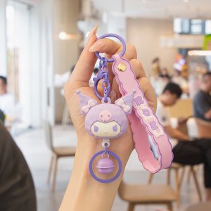 Sanrio 毛绒玩偶钥匙扣 - Hello Kitty 和朋友们卡通手袋吊饰