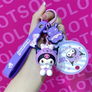 官方授权的 Sanrio Animal Wear 系列可爱卡通钥匙扣包吊坠 - Kuromi、Pochacco、My Melody 等