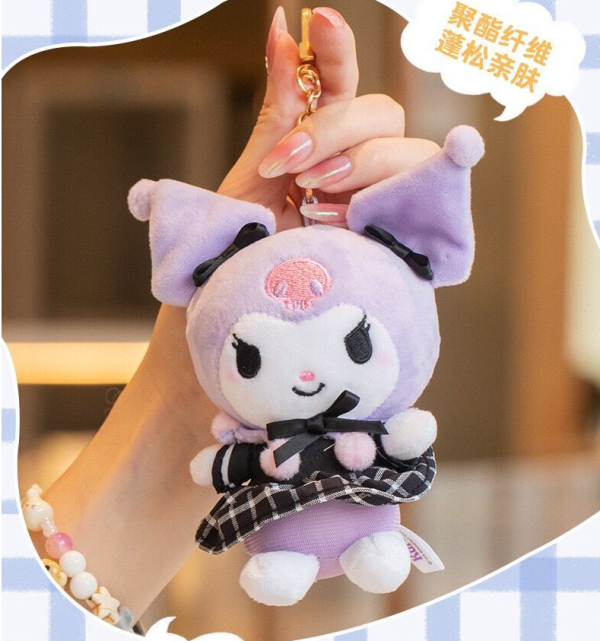 官方授权三丽鸥 Kuromi 毛绒钥匙扣 - JK ジェーケー 系列紫色 Kuromi (14cm)