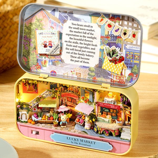 CuteRoom Dreamland Trilogy Tinplate Box Theatre - Sakura Blossoms & Lucky Market Box Theatre with LED Lights and Detailed Accessories - 图片 3
